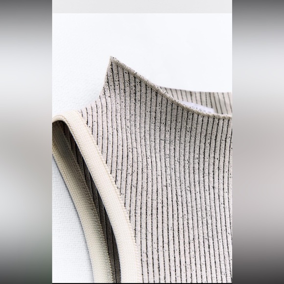 Zara rub halter bodysuit - Picture 6 of 7